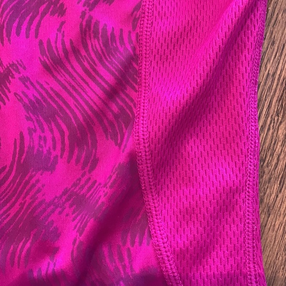 NWOT Marmot long sleeved athletic shirt magenta XS - Picture 4 of 5